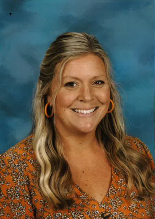 Photo of Lindsey Lowry